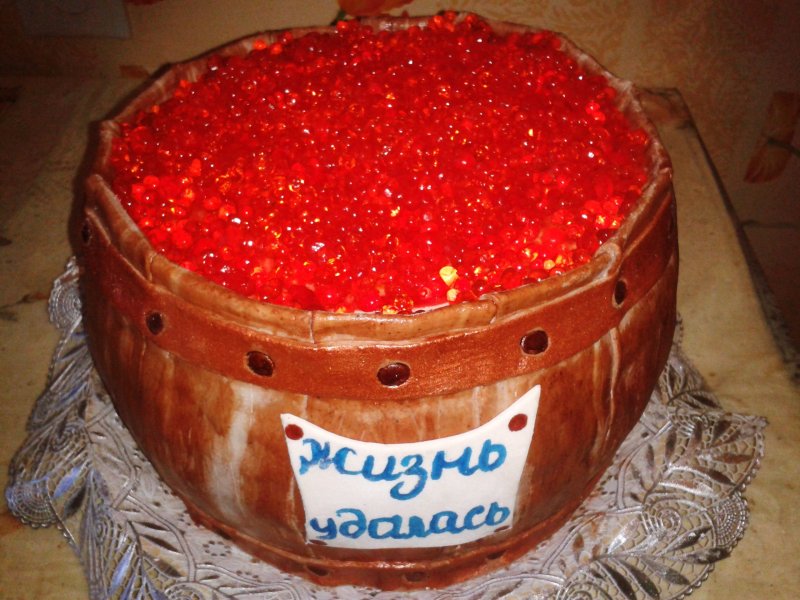 Торт с икрой без мастики