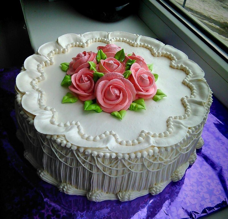 Торт с розами