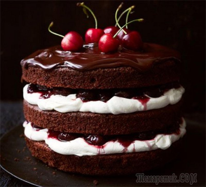 Пирожное пьяная вишня