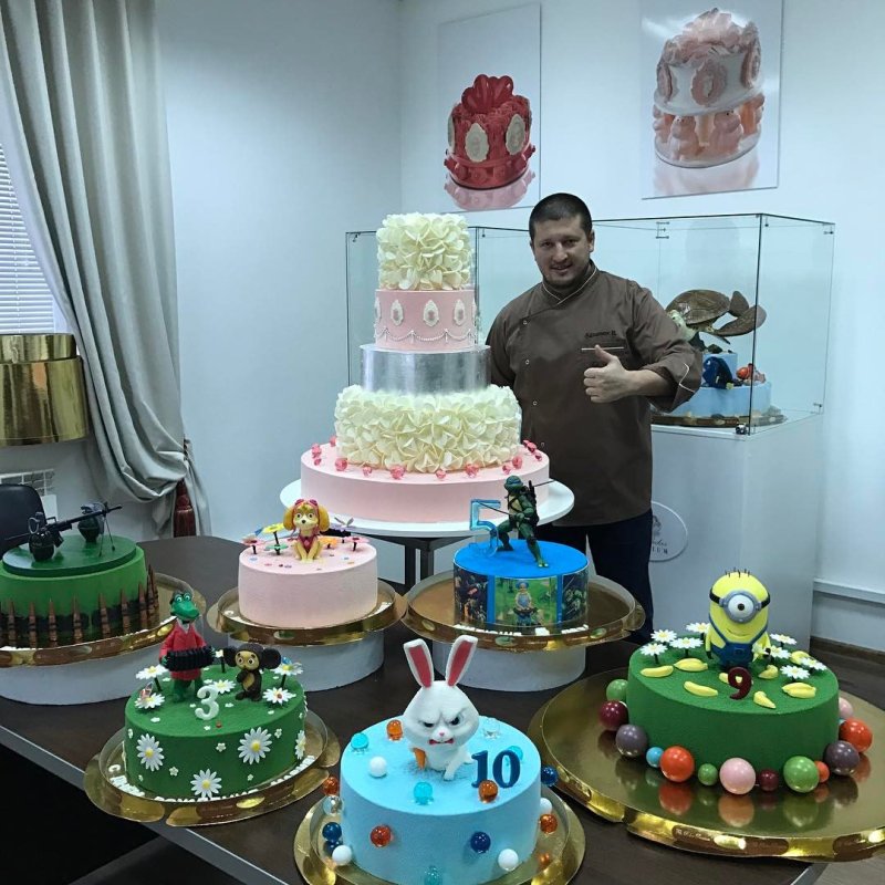 Кондитер Ренат Агзамов