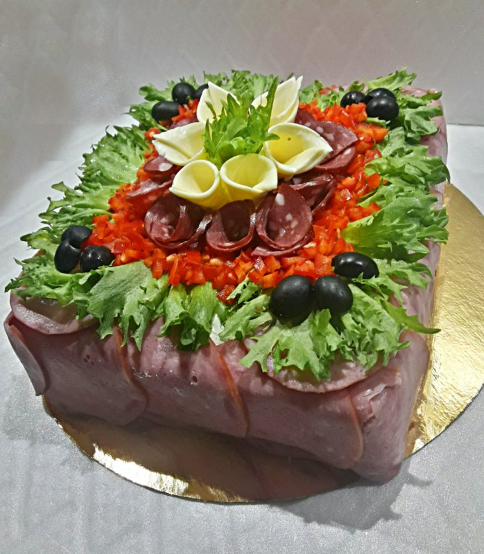 Мясной торт