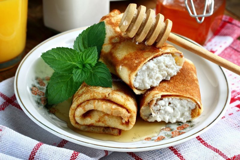 Блинчики с творожной начинкой