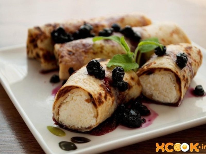Блинчики с клубникой конверт