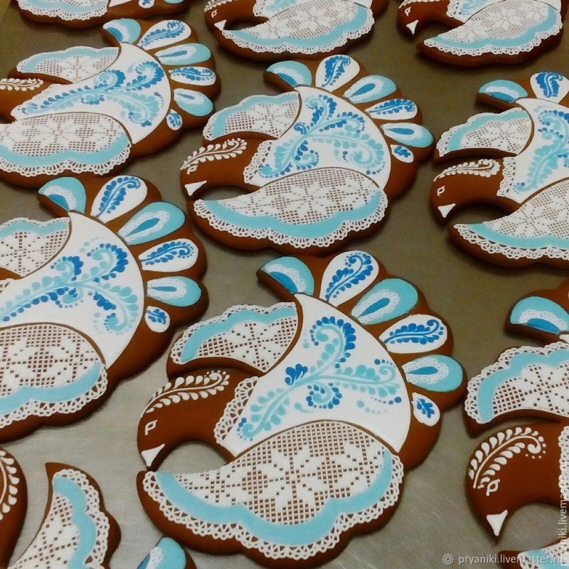 Роспись имбирных пряников