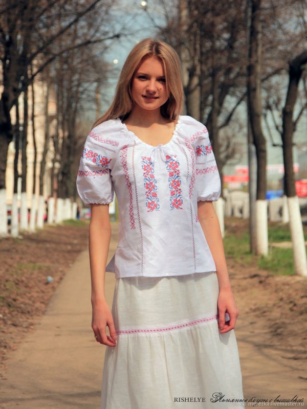 Блузки из льна