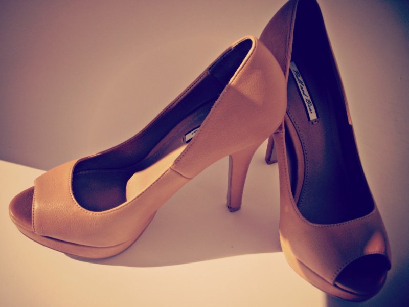 High Heels лет 12 девушки