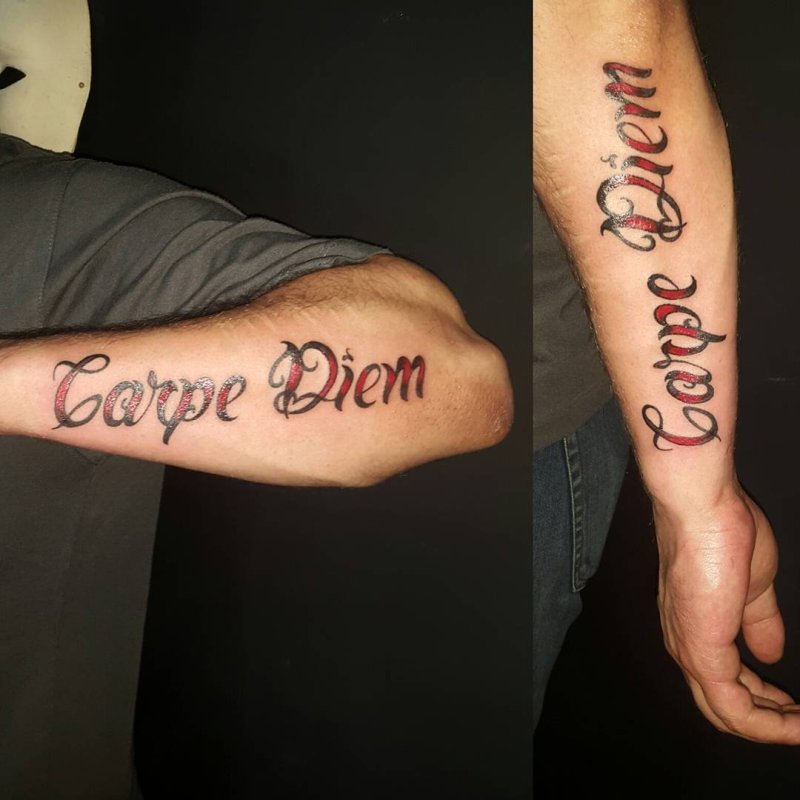 Carpe Diem латынь тату