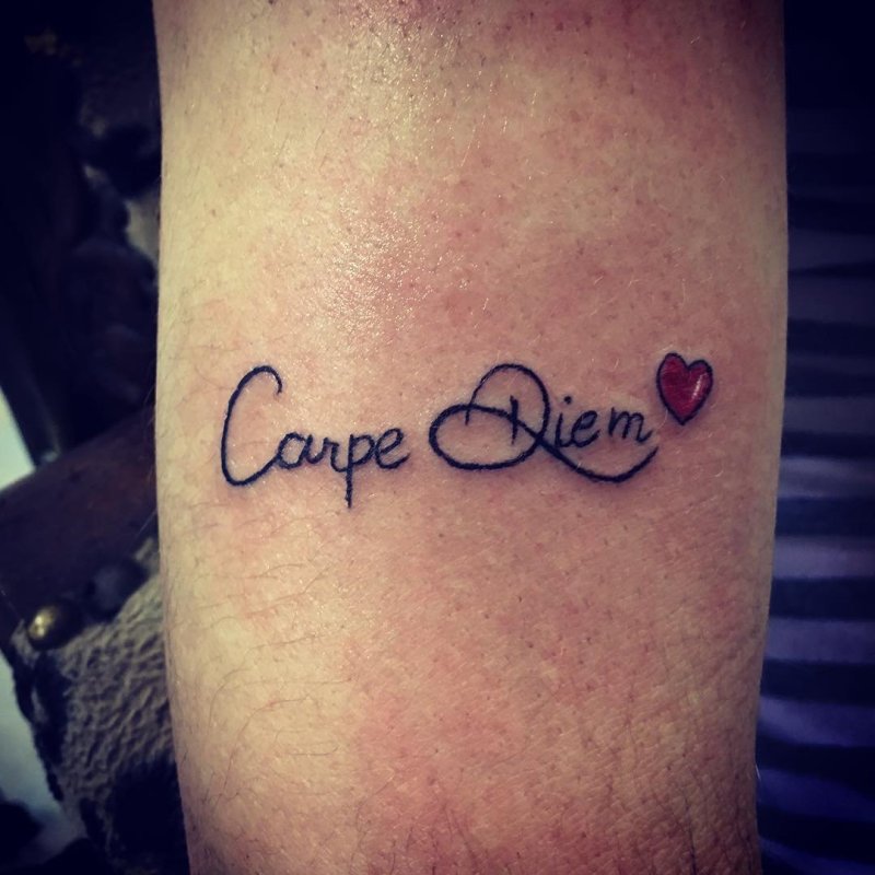 Carpe Diem Татуировка