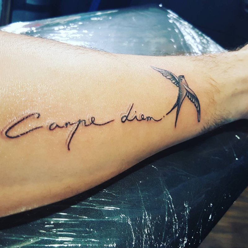Carpe Diem Татуировка
