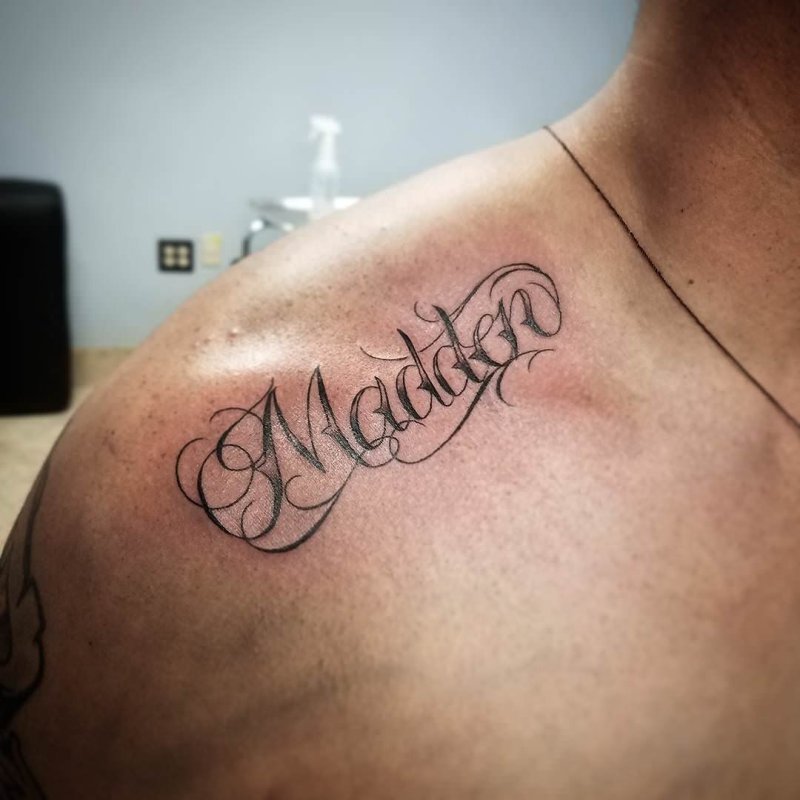 Тату надписи мужские