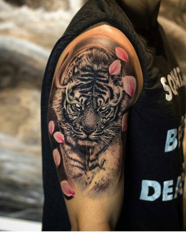 Tigers одежда