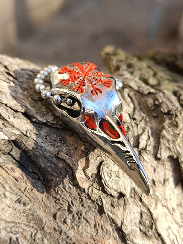 Raven Skull photo Side