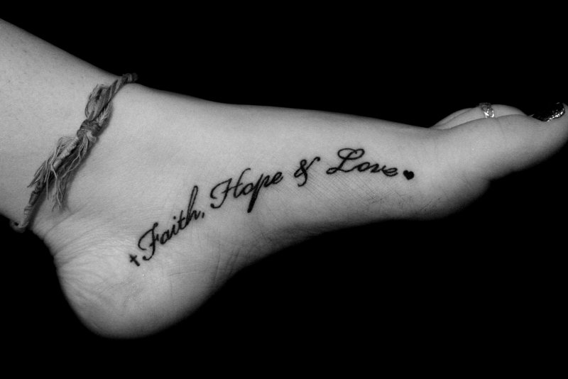 Love Lives in my Heart тату