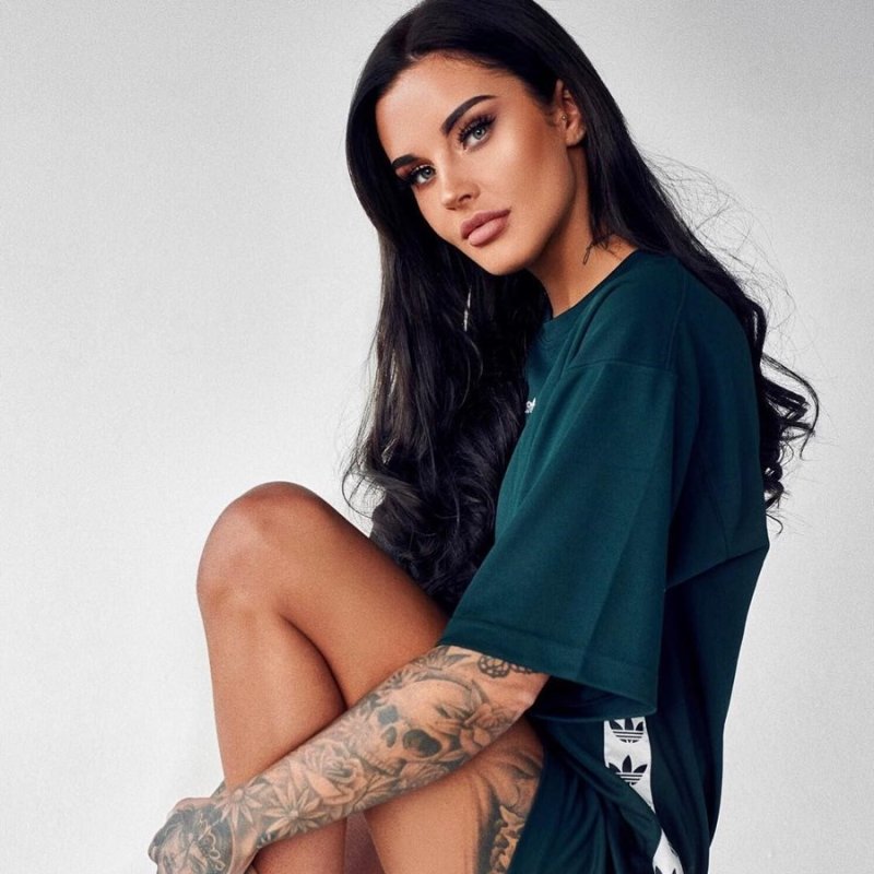 Тату-модель Lauren Houldsworth