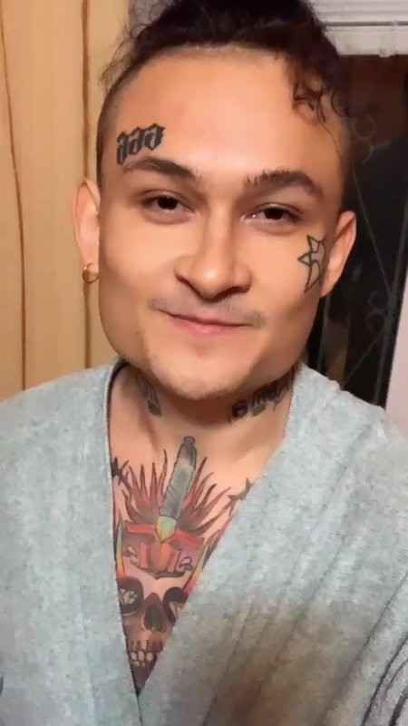 Тату 666 на груди