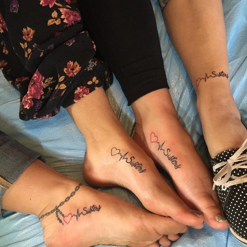 Парные тату на ноге