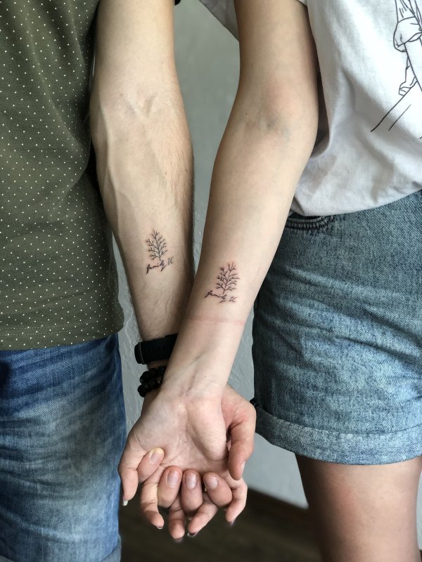 Парные тату любовь