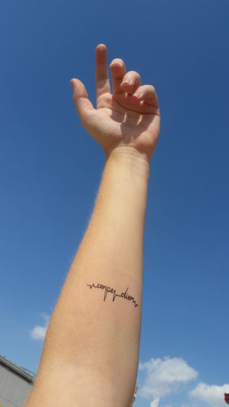 Carpe Diem тату