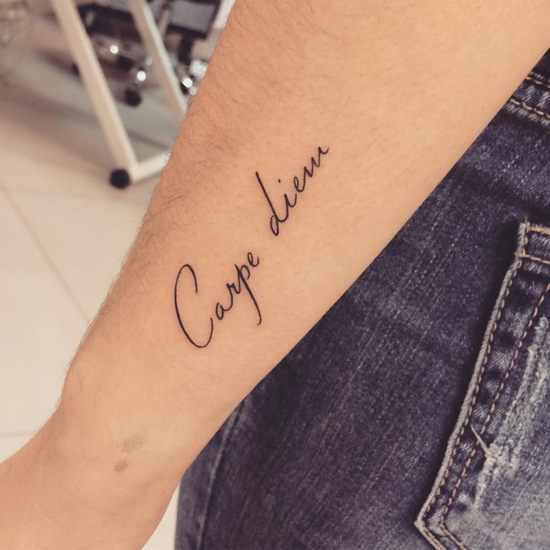 Carpe Diem тату