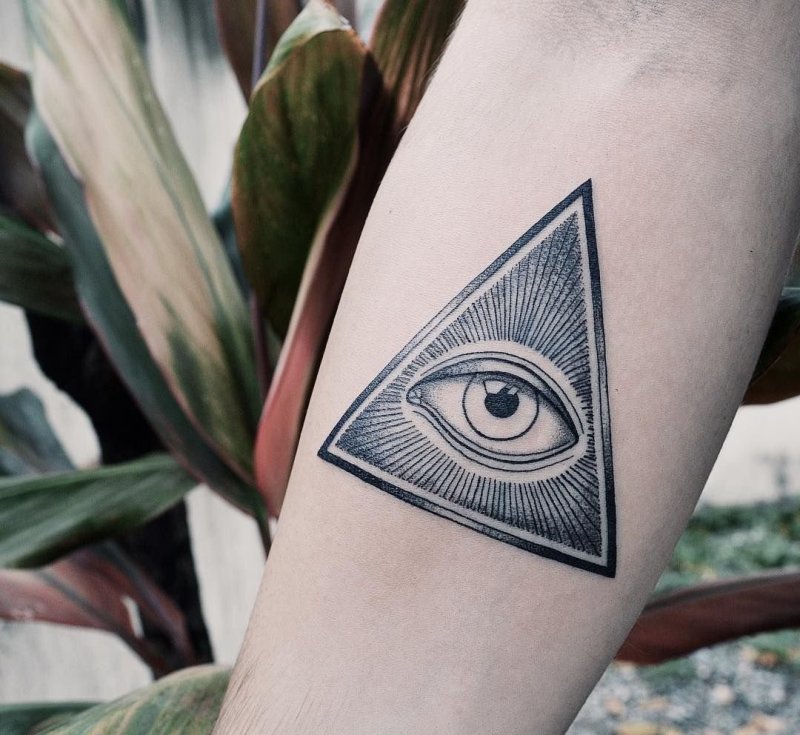 Tattoo глаз гора Всевидящее око