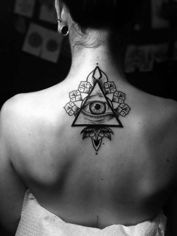 Tattoo глаз гора Всевидящее око
