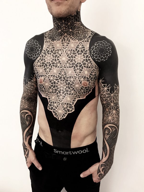 Блэкворк (blackwork)