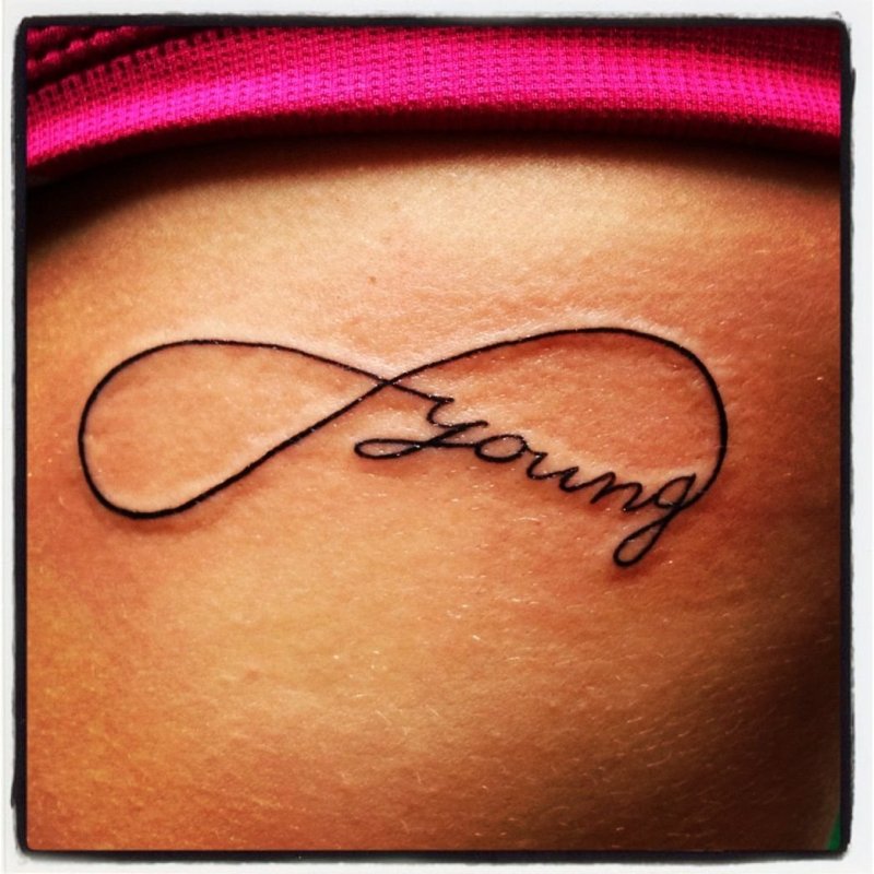 Татуировка Forever young