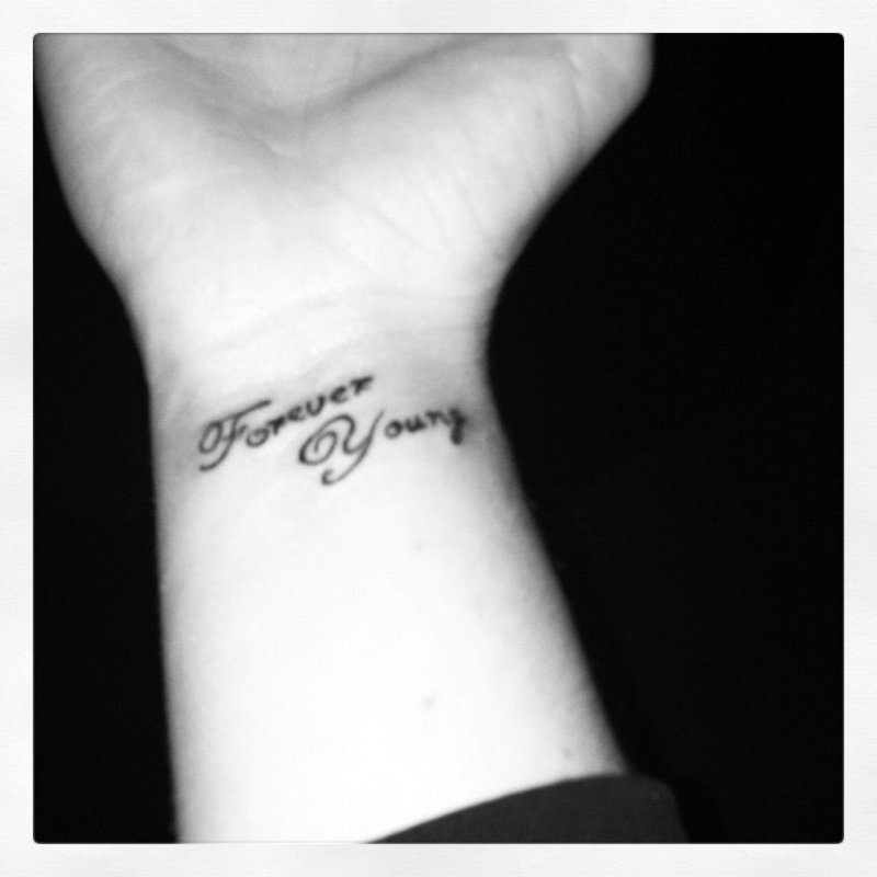 Татуировка Forever young