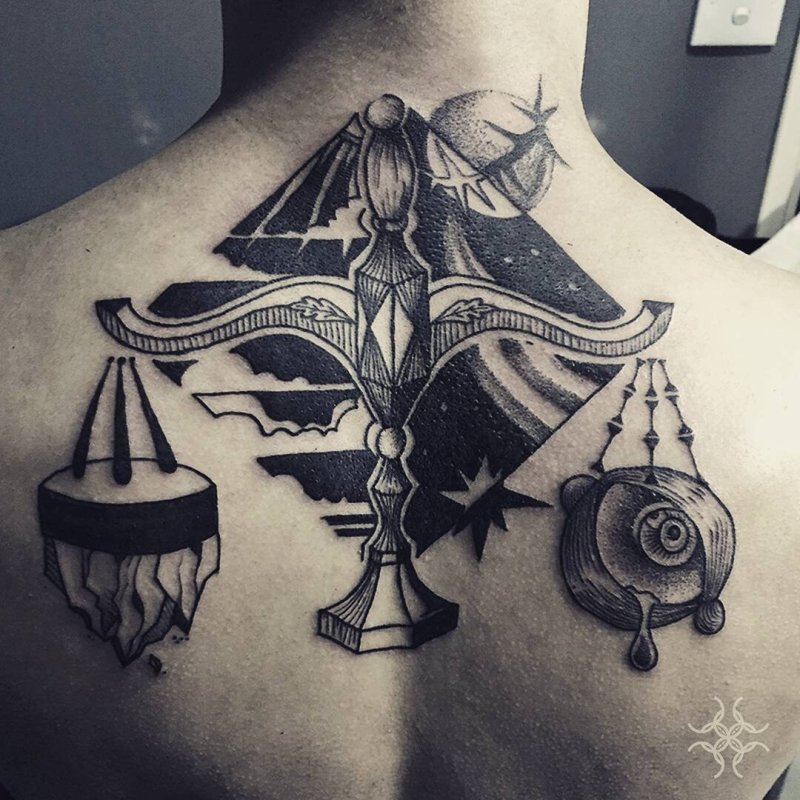 Татто Libra