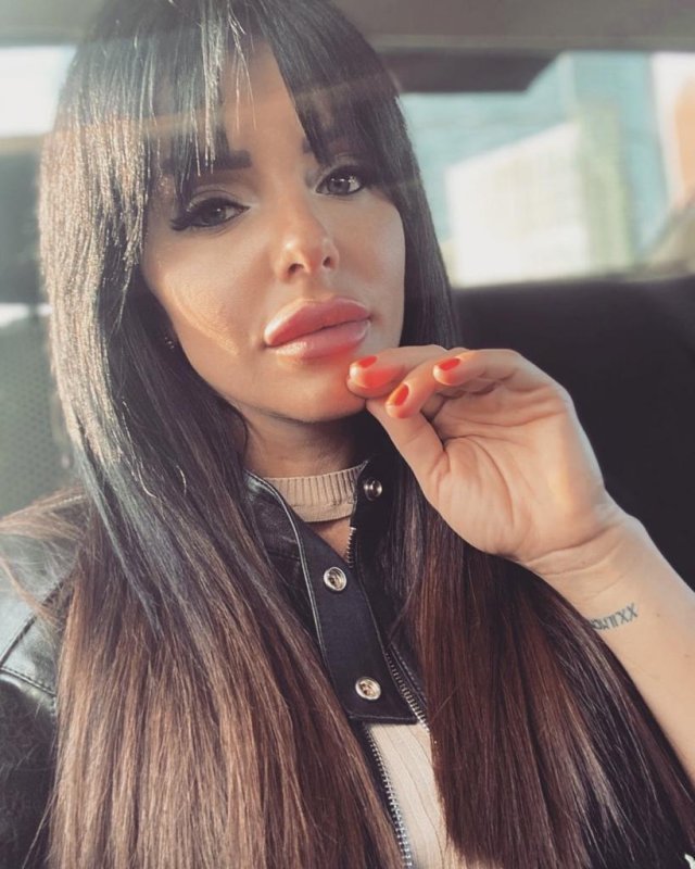 Юля Волкова 2020