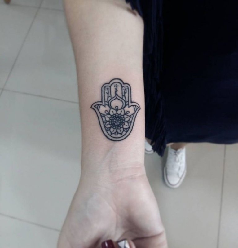 Рука Хамса тату