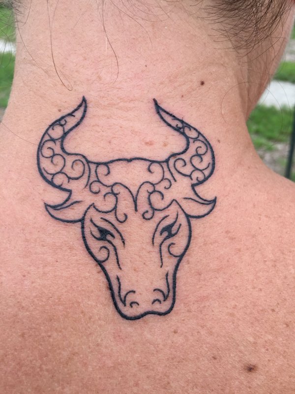 Телец Taurus бык тату