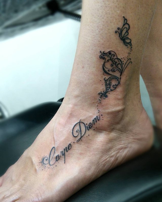 Carpe Diem тату