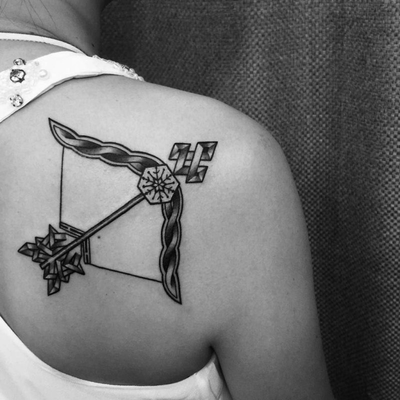 Стрелец Sagittarius тату
