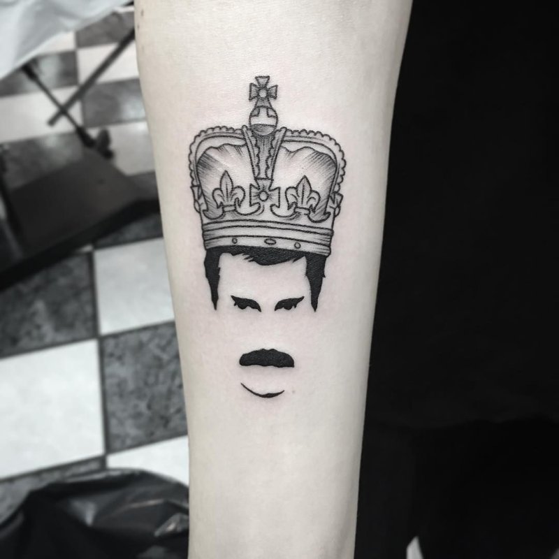 Queen Tattoo группа