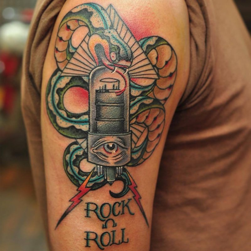 Тату Rock n Roll