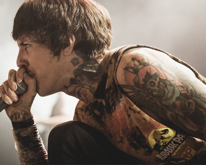 Oliver Sykes 2020