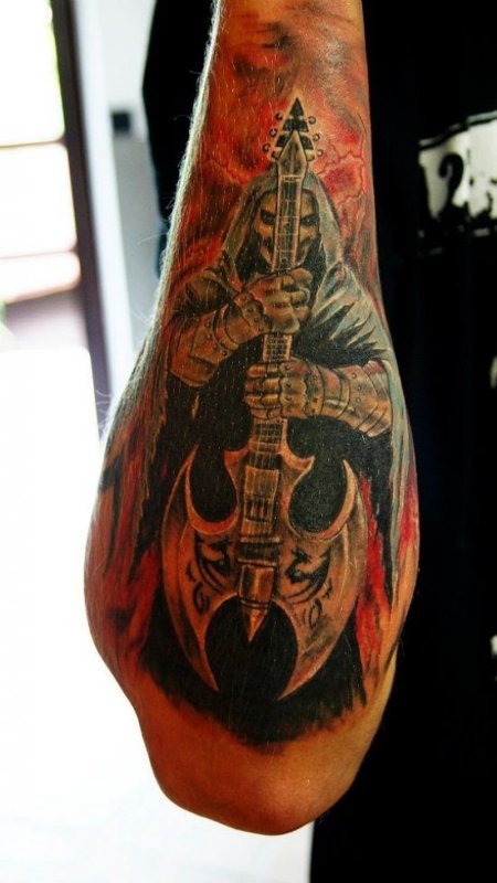 Эдвард Кенуэй Tattoos