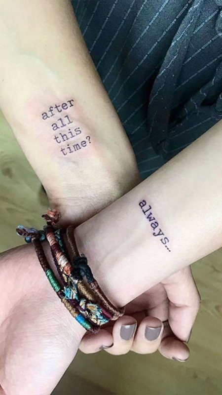 Парные тату для влюбленных на стопе