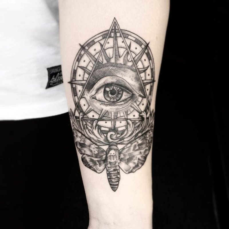 Tattoo глаз гора Всевидящее око