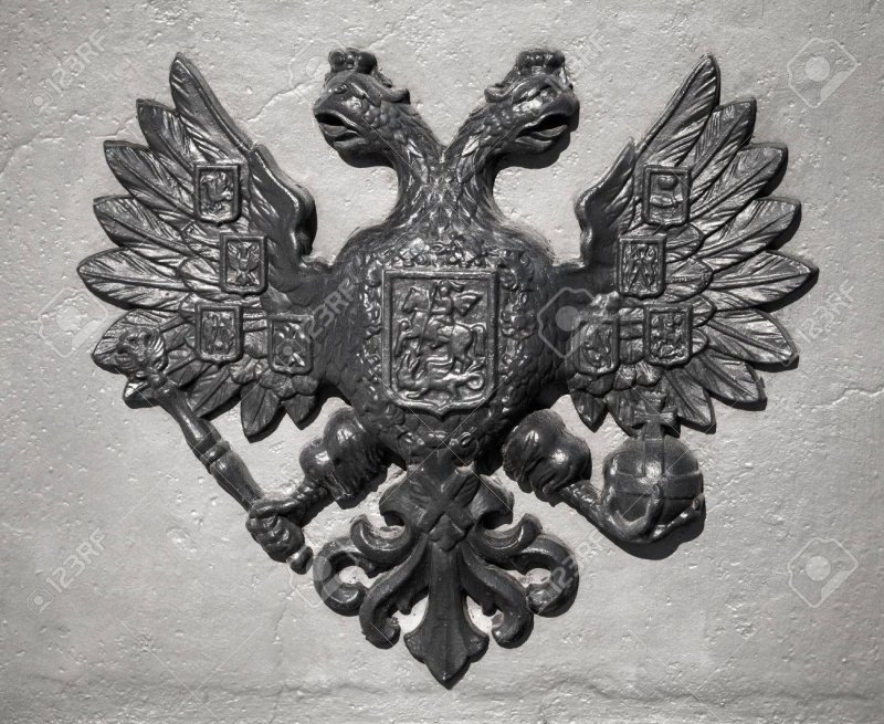 Табличка с двуглавым орлом