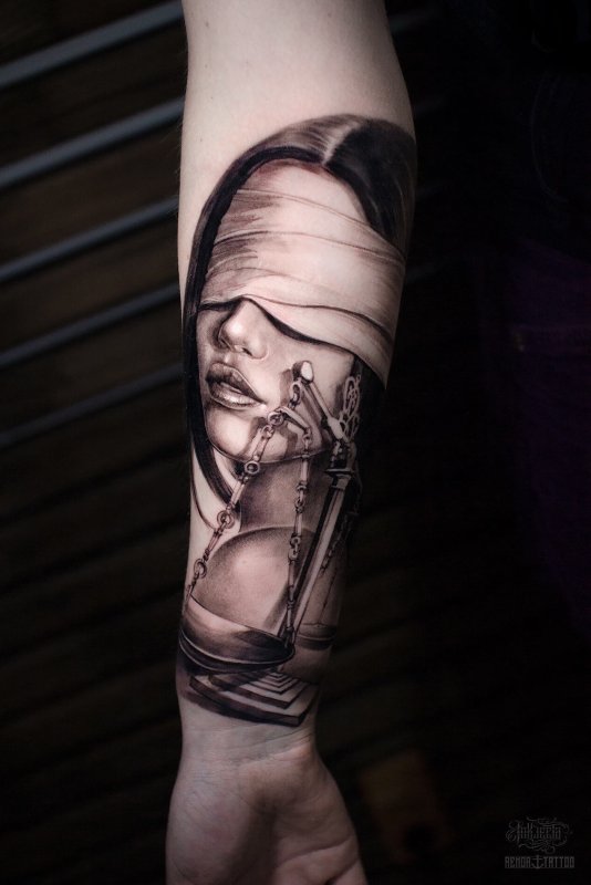Фемида Traditional Tattoo