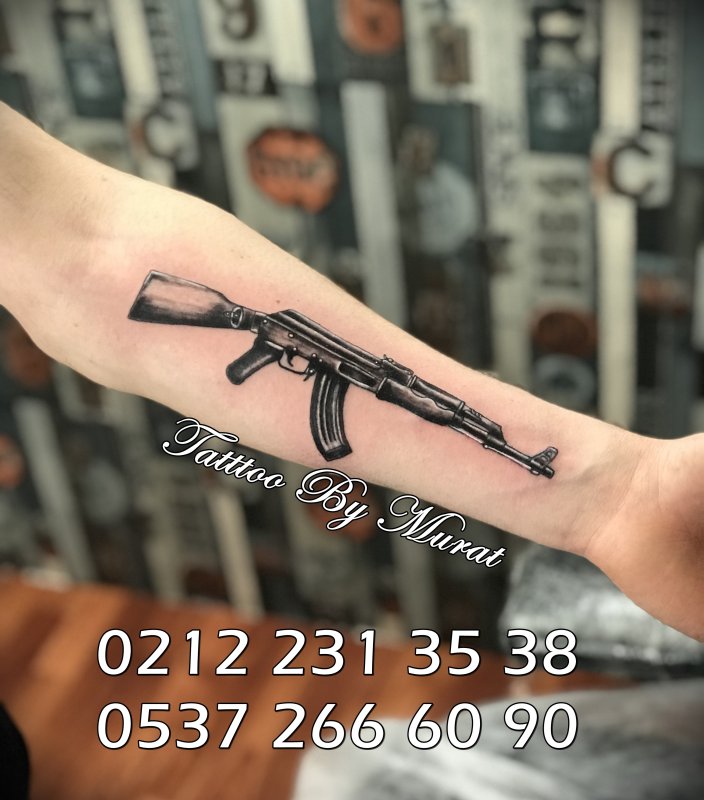 Тату на лице мужские