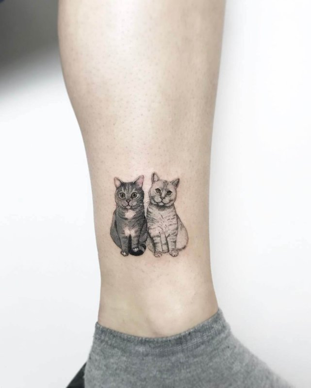 Маленькие тату кошки