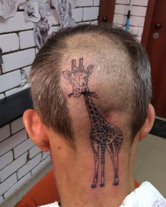 Необычные смешные тату