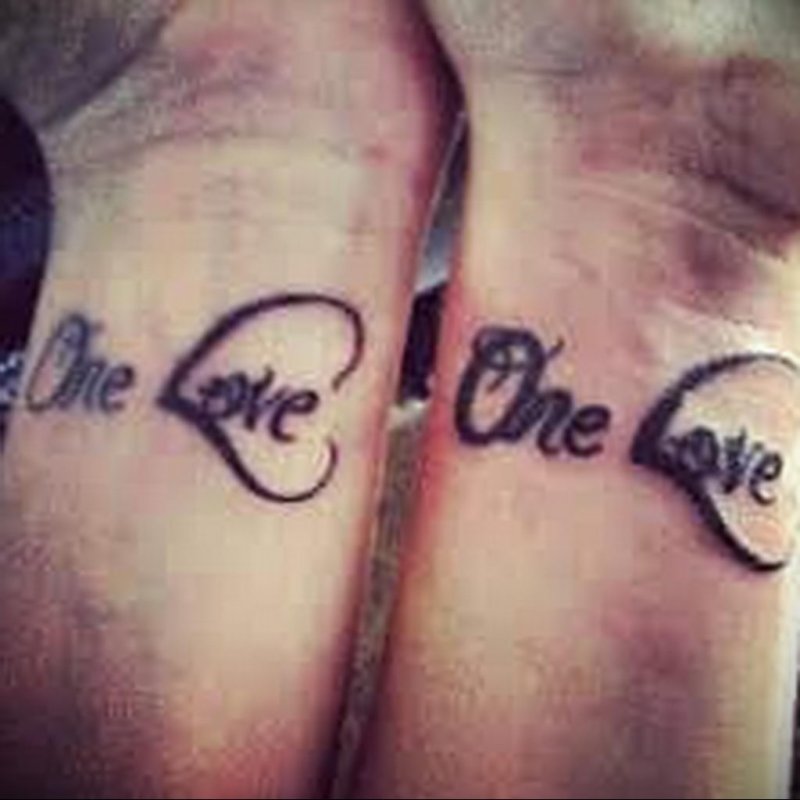 Татуировка one Love