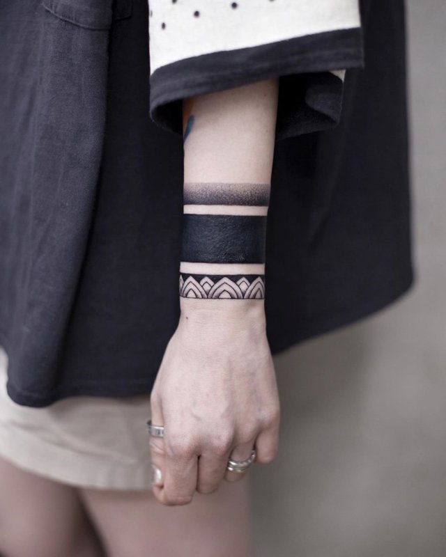 Браслет Black work blackwork
