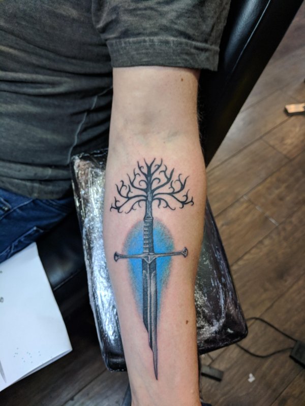 Тату LOTR