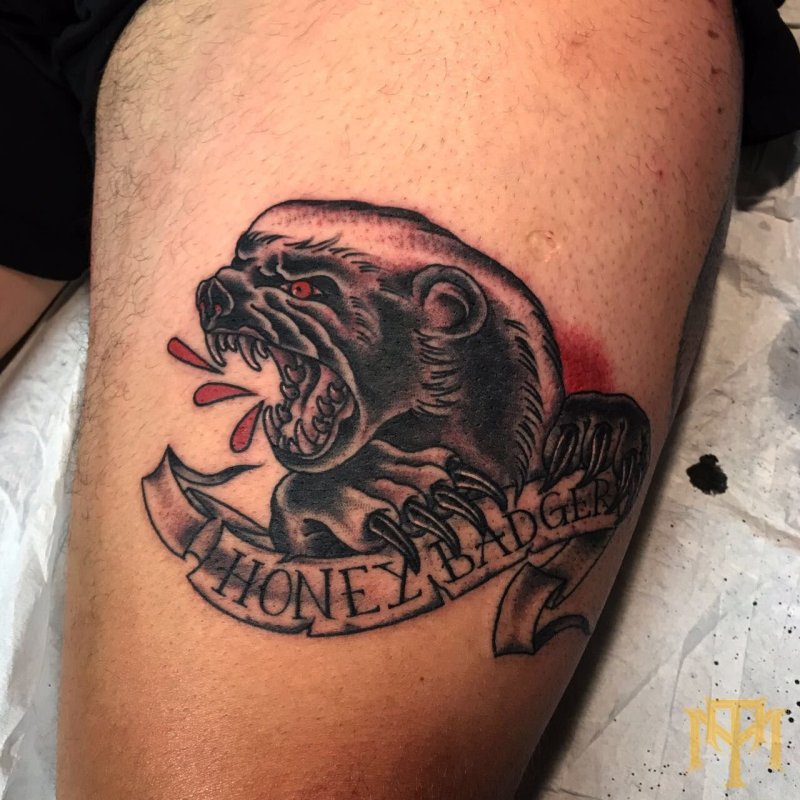 Honey Badger тату