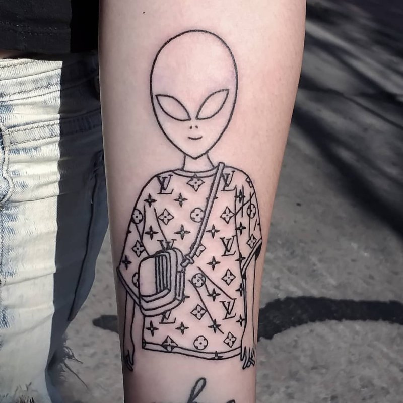 Тату Alien